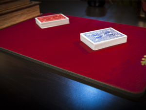 Deluxe Close-Up Pad 11X16 (Red) by Murphy’s Magic Supplies – Trick