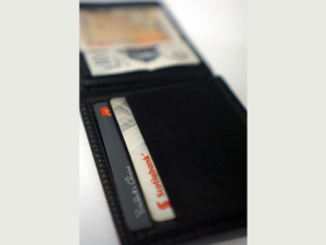 Vortex Magic presents The WEISER WALLET By Danny Weiser – Trick