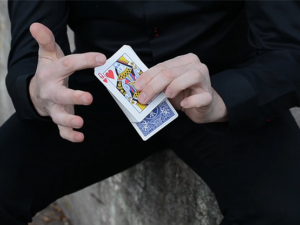 FOCUZ (Gimmicks and Online Instructions) by Peter Eggink – Trick