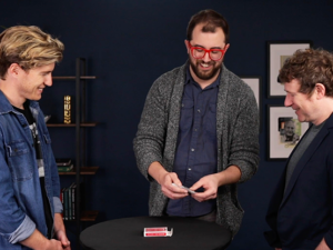 Big Picture (Gimmick and Online Instructions) by Kyle Purnell – Trick