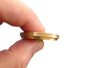 Marcel’s Okito Box DOLLAR SIZE (Gimmicks and Online Instructions) by Marcelo Manni – Trick