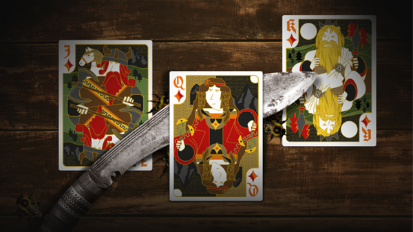 Secret Tale Ragnar White Bee Collector's Playing Cards – Image 3