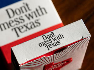 DON’T MESS WITH TEXAS™ PLAYING CARDS by Fultons