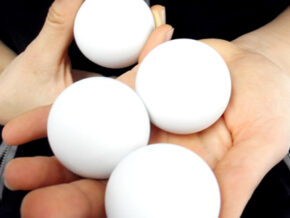 JL Lukas Ball by JL (WHITE, 3 Balls and Shell) – Trick