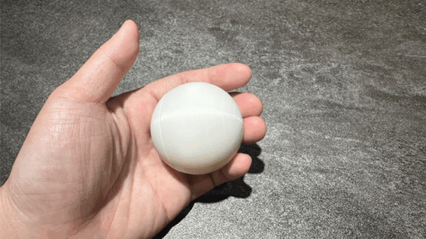 Hyper Silk Ball by Peng Min & Storm Creative (White) – Image 2