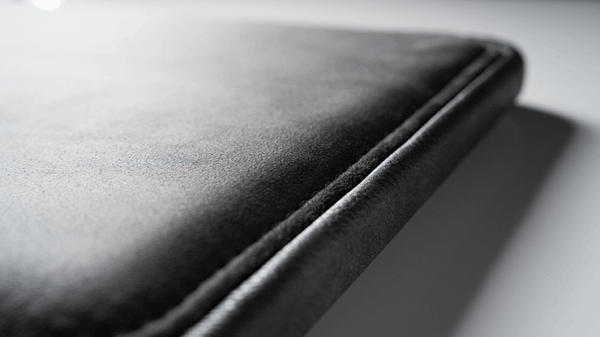 Murphy's Magic and Vorst&Bosch: Deluxe Charcoal (Limited Edition) 11 by 16 inches Close Up Pad – Image 3