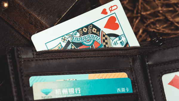 L Deck Switch Wallet by Long Long & Bacon Magic – Image 4