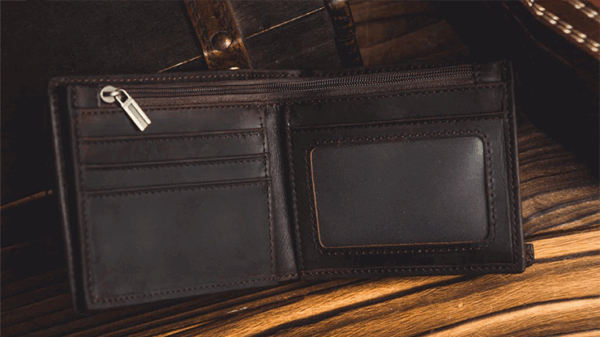 L Deck Switch Wallet by Long Long & Bacon Magic – Image 5