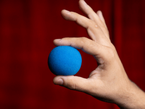 Magic Sponge Balls 4PK BLUE 2″ by Murphy’s Magic