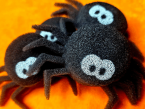 Super Sponge Spiders Sponge Ball Set