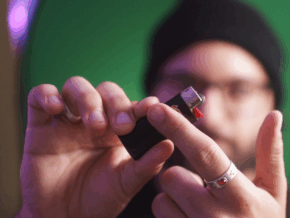 Bigger (Gimmicks and Online Instructions) by Nikolas Mavresis- Trick