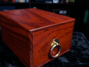 Alchemist&rsquo;s Chest by Bond Lee, Waylon, & MS Magic