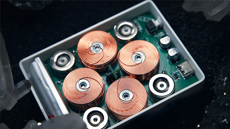 Leviti Deck by PITATA – Image 6