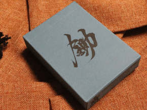 RONIN (Spade Clan Edition Blue) Playing Cards by Kings Wild Project – article de magie | Abracadabreizh