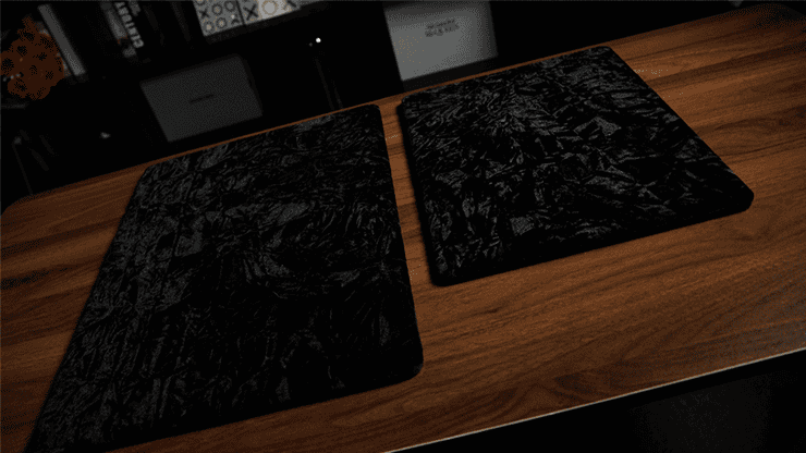 Black Art Close-up Pad Set (Large) by Bond Lee & Stephen Chan 6 Tapis de close-up noir pour magie, grand format, idéal pour illusions et manipulations.