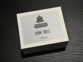 Puce Coin Bell, illusion de magie avec pièces et cloche.