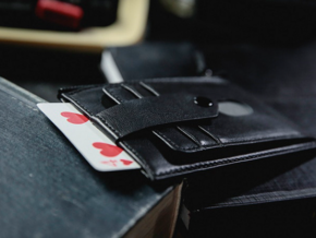 The Edge Wallet (Black) by TCC - Trick – article de magie | Abracadabreizh