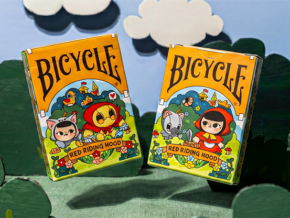 Bicycle Paper Royals Red Riding Hood Playing Cards by RunIt Decks – article de magie | Abracadabreizh