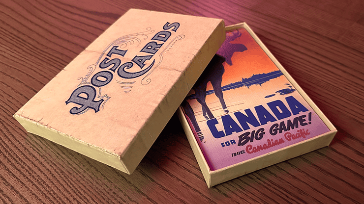 Boîte de cartes postales avec vue sur le Canada et le coucher de soleil.