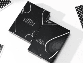 Yuci Tiny Wizard Black Playing Cards by TCC – article de magie | Abracadabreizh