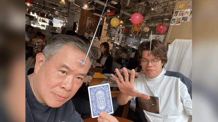 Human Antenna by 808 Magic and Alan Wong – Image 3